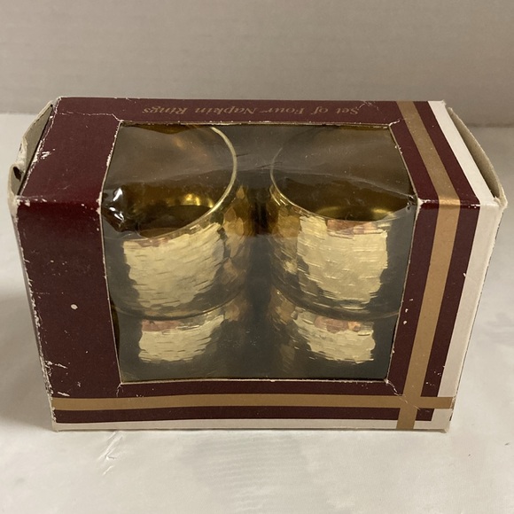 Set of 4 Shiny Metallic Brass Hammered Round Napkin Rings - Picture 7 of 7